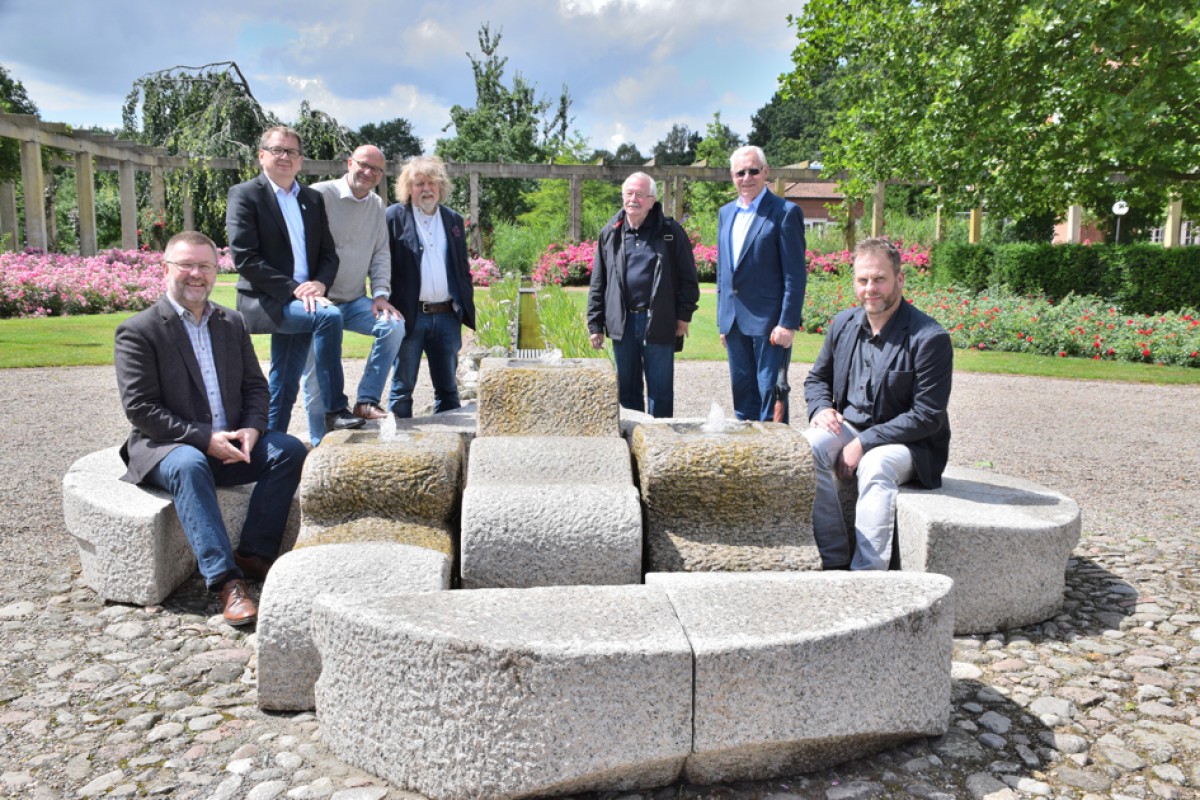 Eine Wasser-Skulptur wird aus dem Dornröschenschlaf geweckt