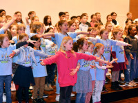 „Coole Kinder” begeistern auf der Bühne