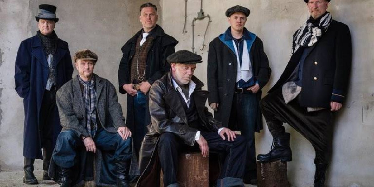De Grup – eine erzählende Musikperformance – PLATTart Festival 2019