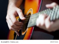 Lehrerfortbildung zu Gitarrenspiel und Vocal Percussion