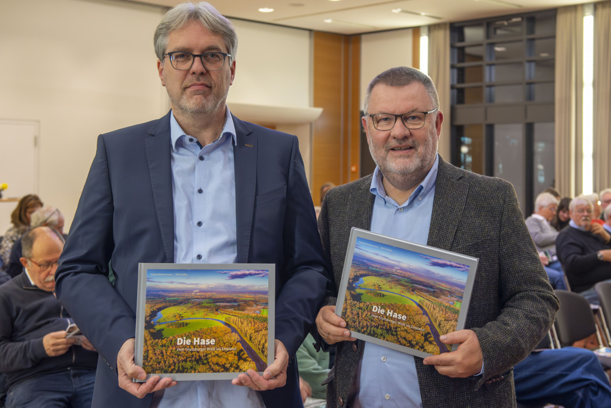 Bildband spürt den Geheimnissen der Hase nach