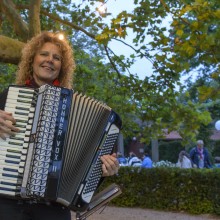 Stimmungsvolle Mittsommernacht mit französischem Flair 